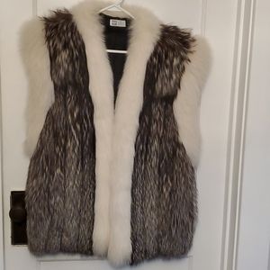 Fur fox  vest